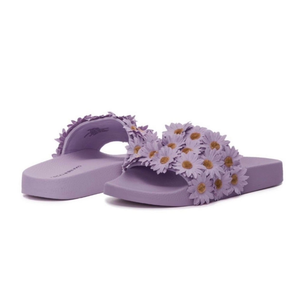 Lucky Brand Gellion Sludes, Lupine Purple, Size 6